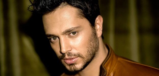 مراد بوز يصدم جمهورة بعد تصريحه بخوص مشاهد حبيبته اسلي أنفر الرومنسية