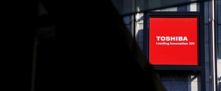 أبل وجوجل وأمازون تتنافس من أجل قسم الرقائق بتوشيبا